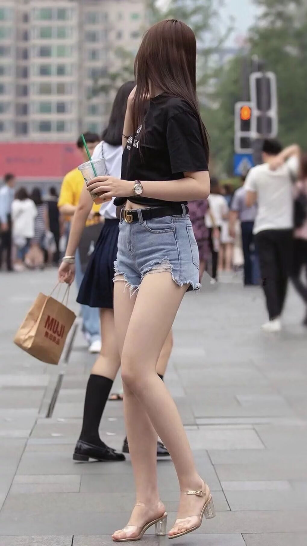 多线作战是否成为中下游球队晋级阻碍，多线并举是什么意思